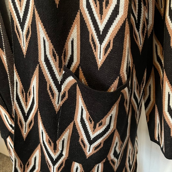 New COTTON EMPORIUM CARDIGAN SWEATER. SZ LARGE - Picture 3 of 5